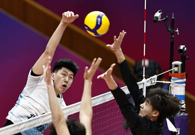 九游娱乐互动社区，尽享游戏交友乐趣
